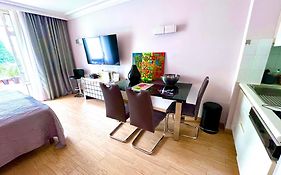 New - Cosy & Nice Apartment In Palais Miramar